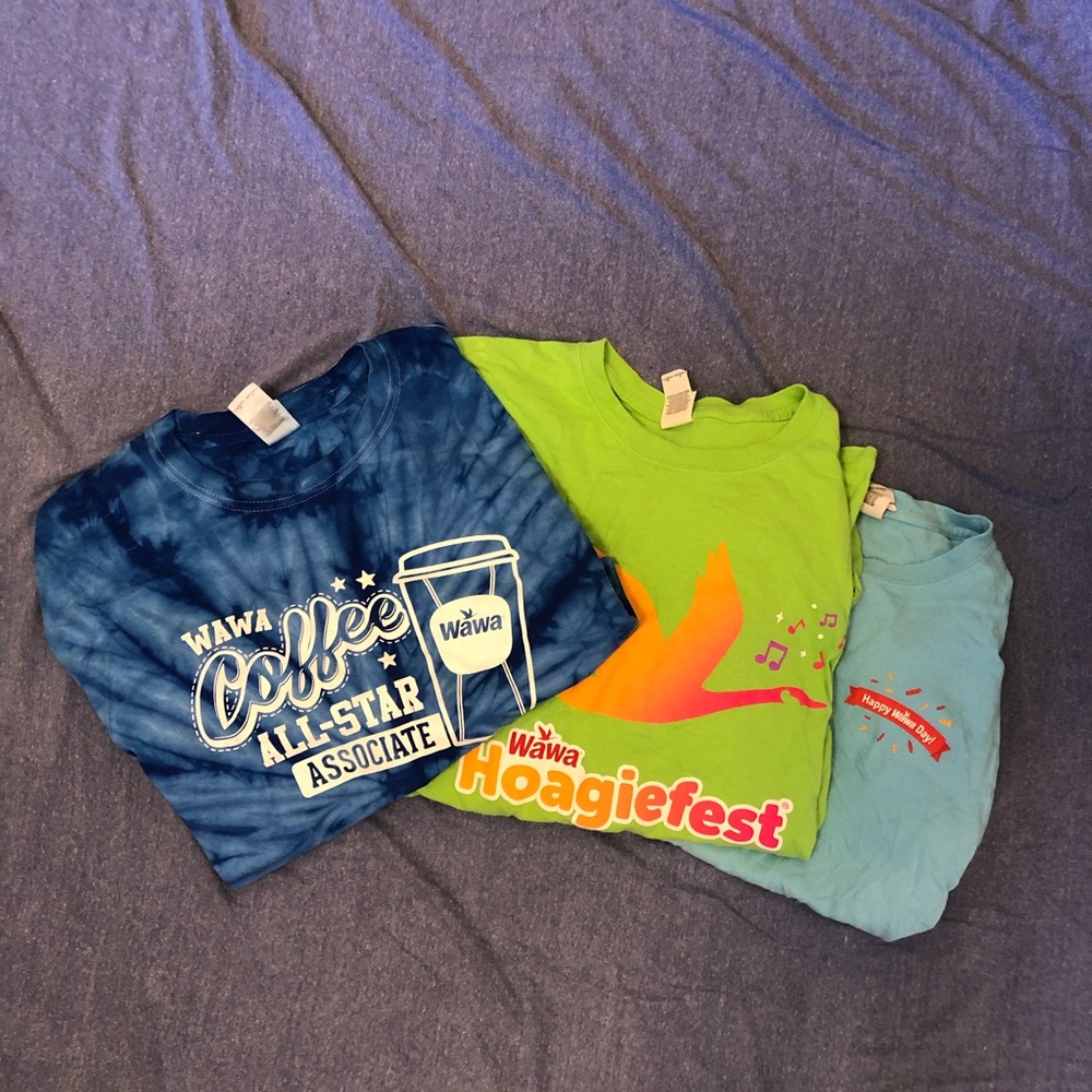 3 Wawa shirts | L